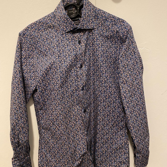 Dress Shirt, Collar size 15, Fits Medium - Picture 1 of 4